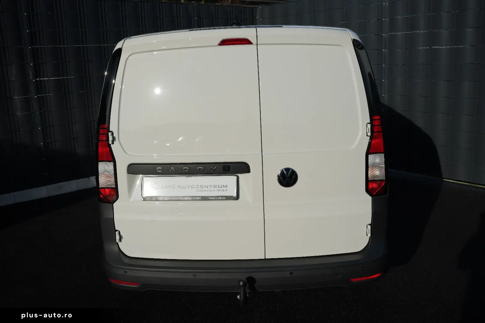 VW Caddy Cargo AHK DAB GARANTIE KLIMA LKW