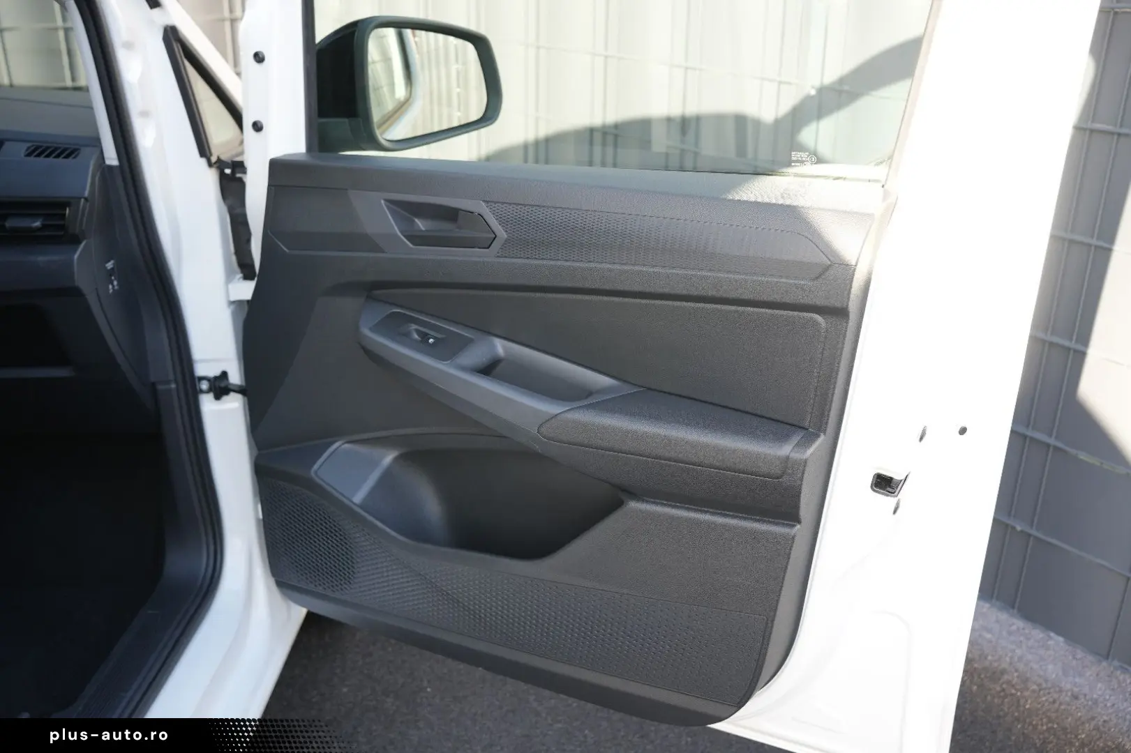 VW Caddy Cargo AHK DAB GARANTIE KLIMA LKW