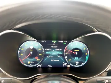 MERCEDES-BENZ GLC 300 de AMG Line  4Matic
