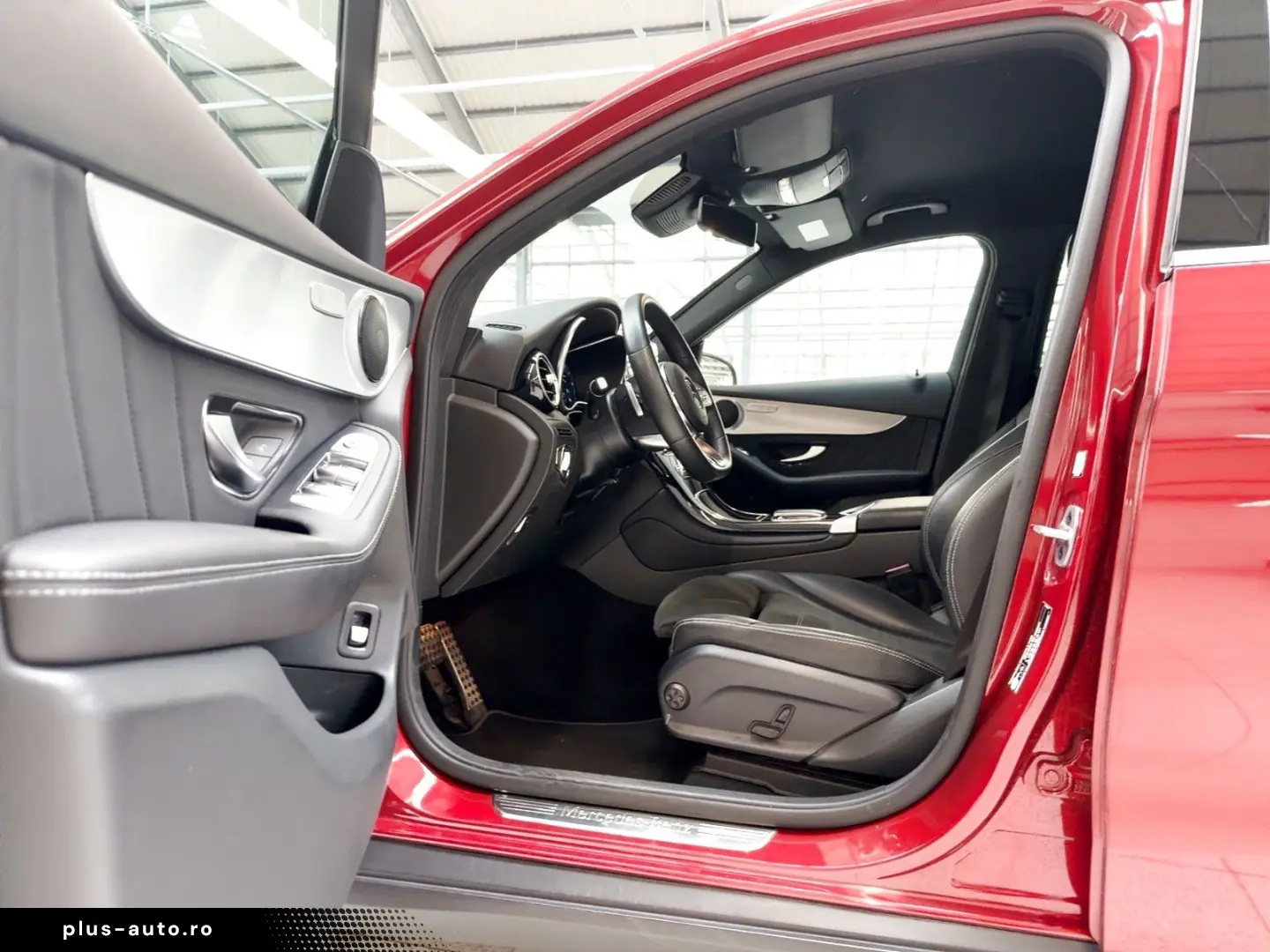 MERCEDES-BENZ GLC 300 de AMG Line  4Matic