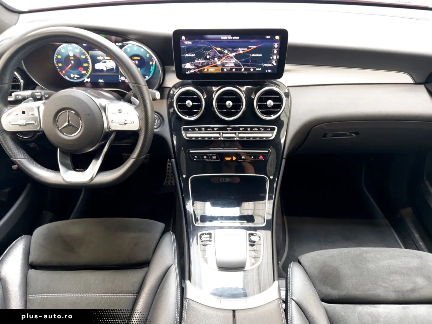 MERCEDES-BENZ GLC 300 de AMG Line  4Matic