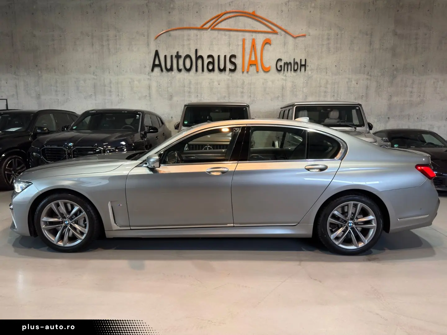 BMW 750 i  xDrive M Sport PANO LASER 360  BURMASTER