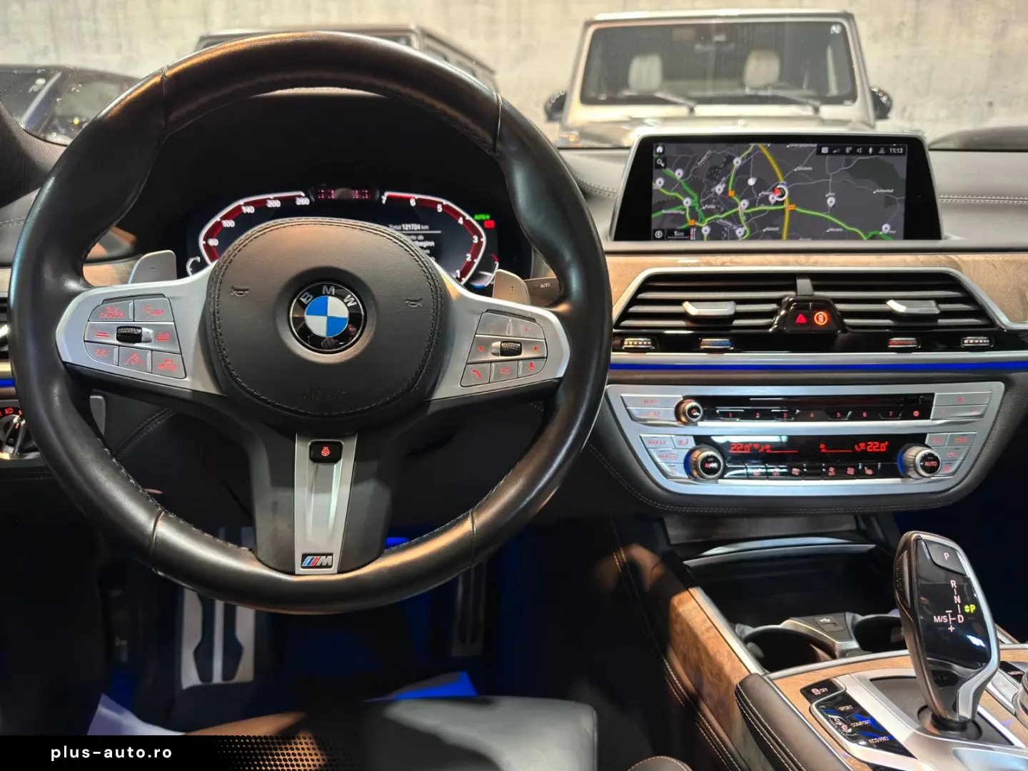 BMW 750 i  xDrive M Sport PANO LASER 360  BURMASTER