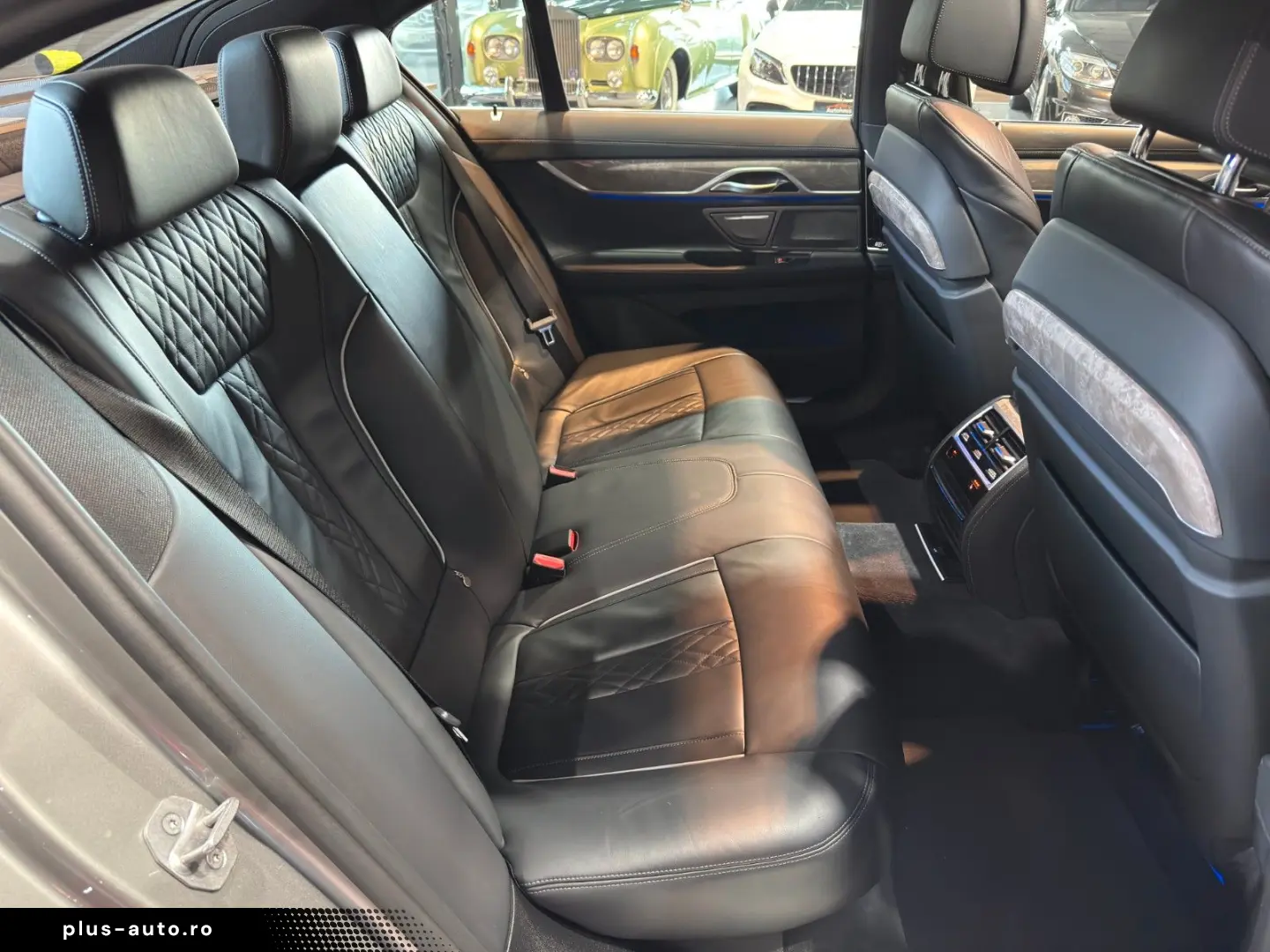 BMW 750 i  xDrive M Sport PANO LASER 360  BURMASTER