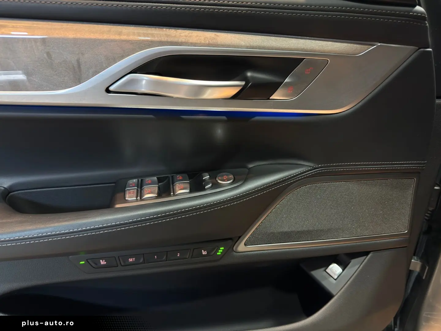 BMW 750 i  xDrive M Sport PANO LASER 360  BURMASTER