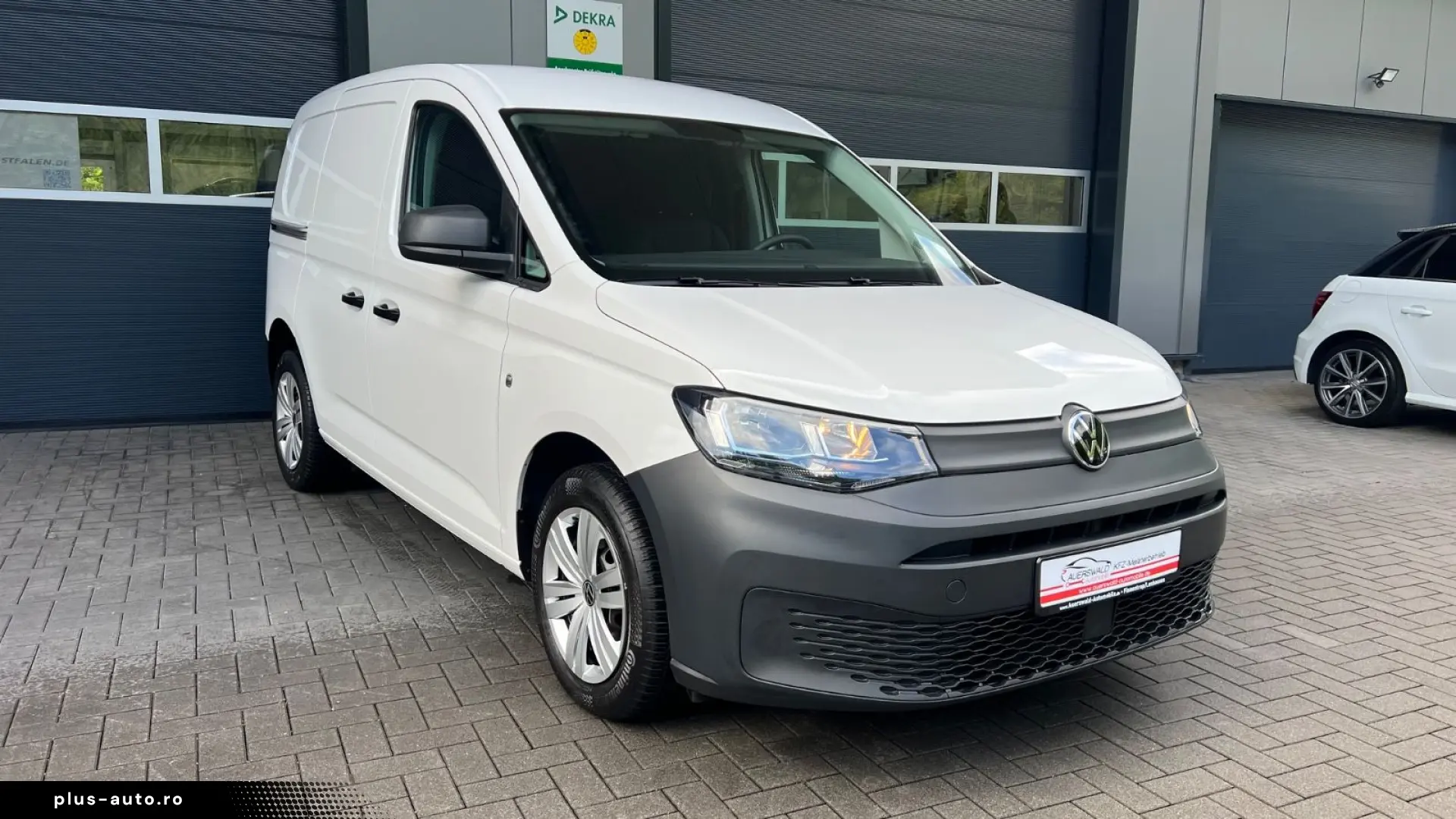 VW Caddy Cargo  DAB  PDC  Klima  Touch