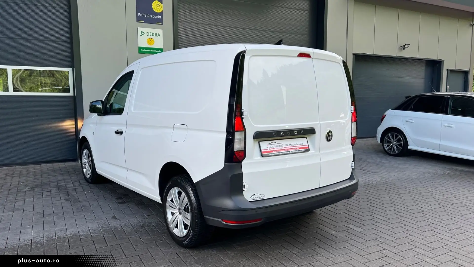 VW Caddy Cargo  DAB  PDC  Klima  Touch