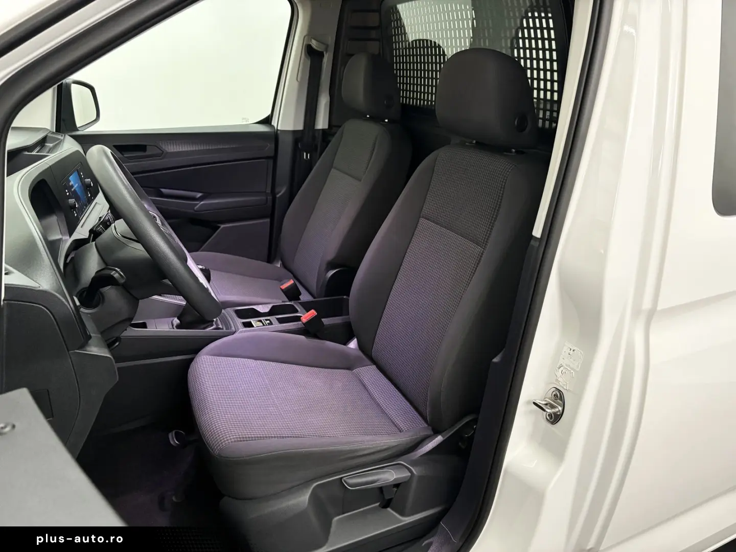 VW Caddy Cargo 2.0 TDI Klima Sitz- FS-hzg PDC GRA