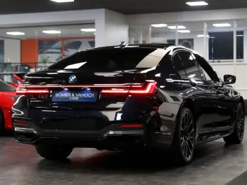 BMW 745 e M Sport Exklusiv Laser HUD Harman 20