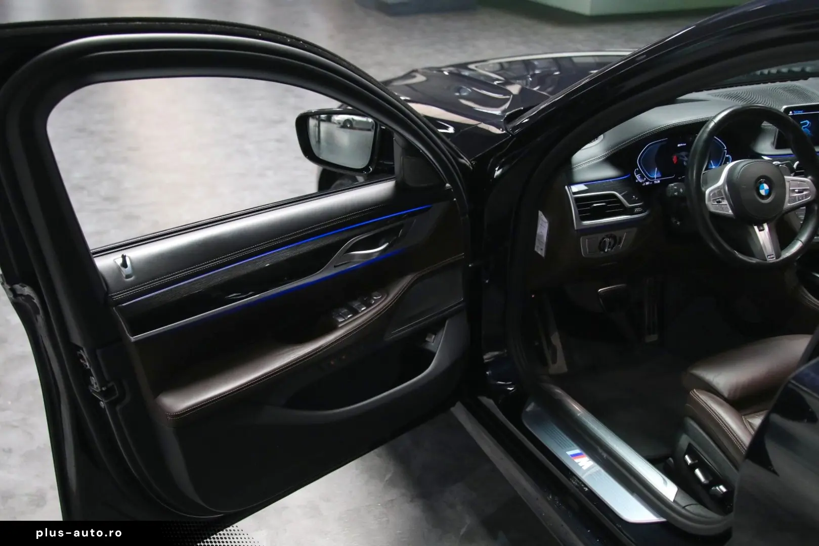 BMW 745 e M Sport Exklusiv Laser HUD Harman 20
