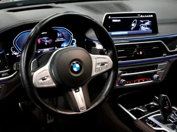 BMW 745 e M Sport Exklusiv Laser HUD Harman 20