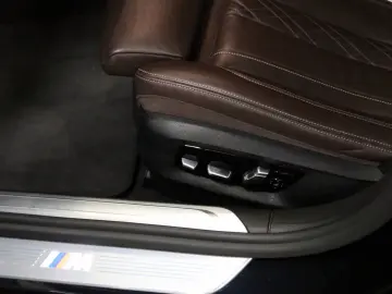 BMW 745 e M Sport Exklusiv Laser HUD Harman 20