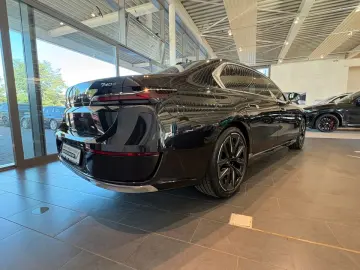 BMW 740d xDrive