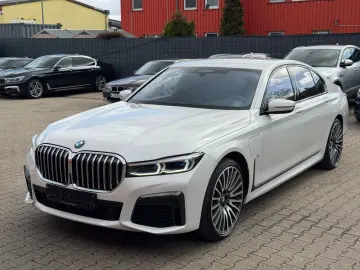 BMW 745e M Sport Laser HUD SoftClose Nappa Massage