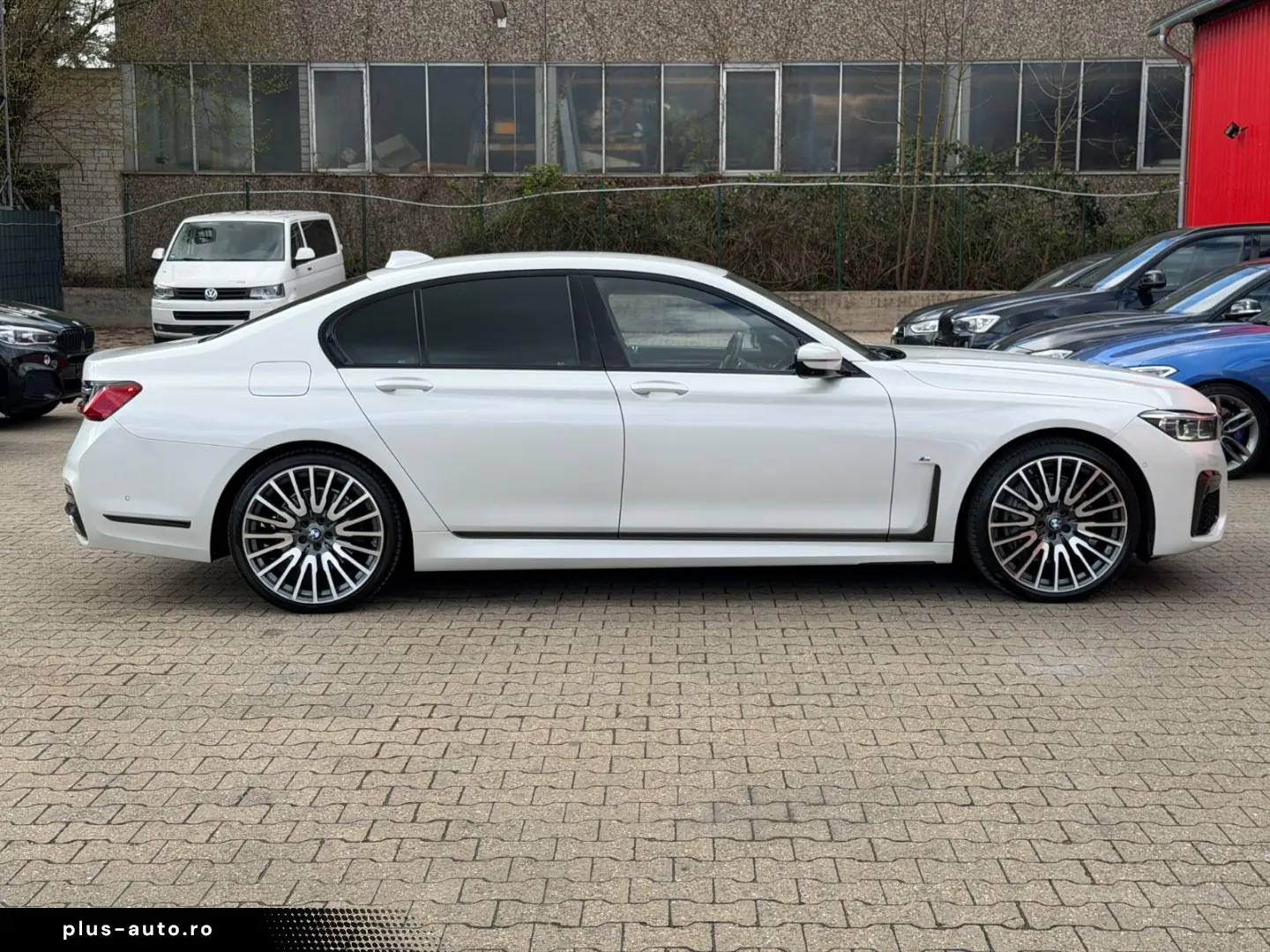 BMW 745e M Sport Laser HUD SoftClose Nappa Massage
