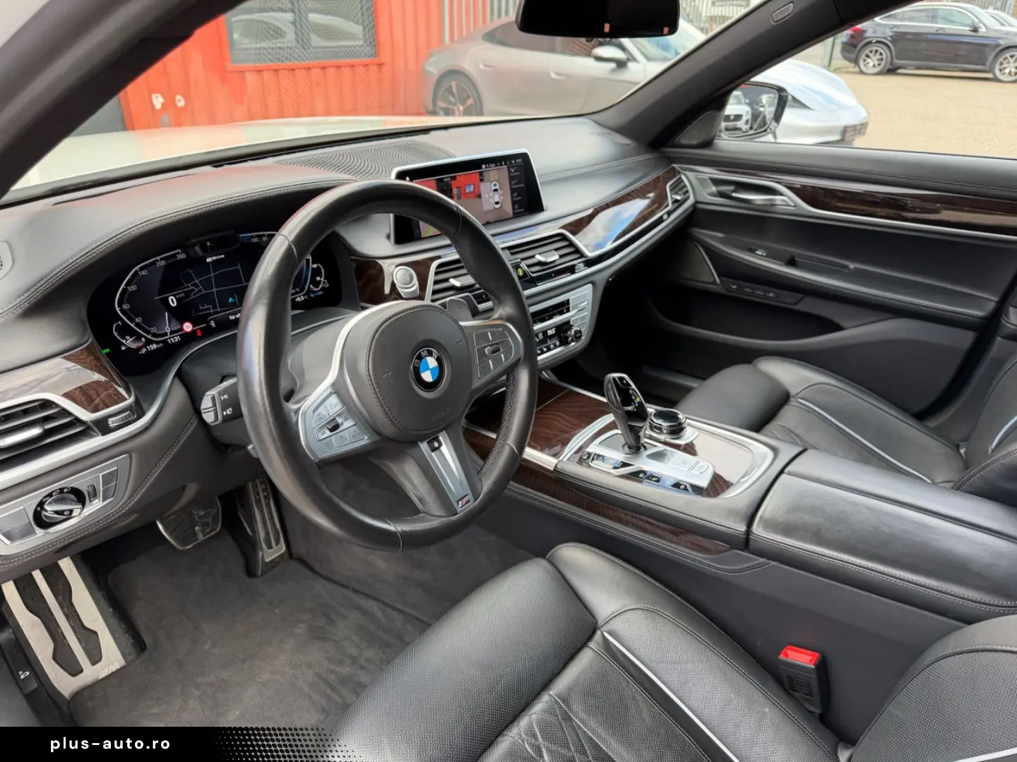 BMW 745e M Sport Laser HUD SoftClose Nappa Massage