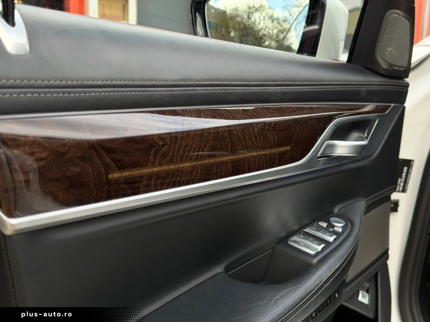 BMW 745e M Sport Laser HUD SoftClose Nappa Massage