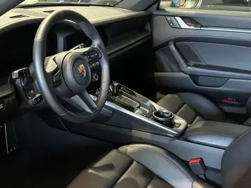 PORSCHE 911 (992.2) Coupe Matrix BOSE Kamera Sportabgas
