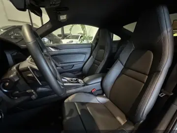 PORSCHE 911 (992.2) Coupe Matrix BOSE Kamera Sportabgas