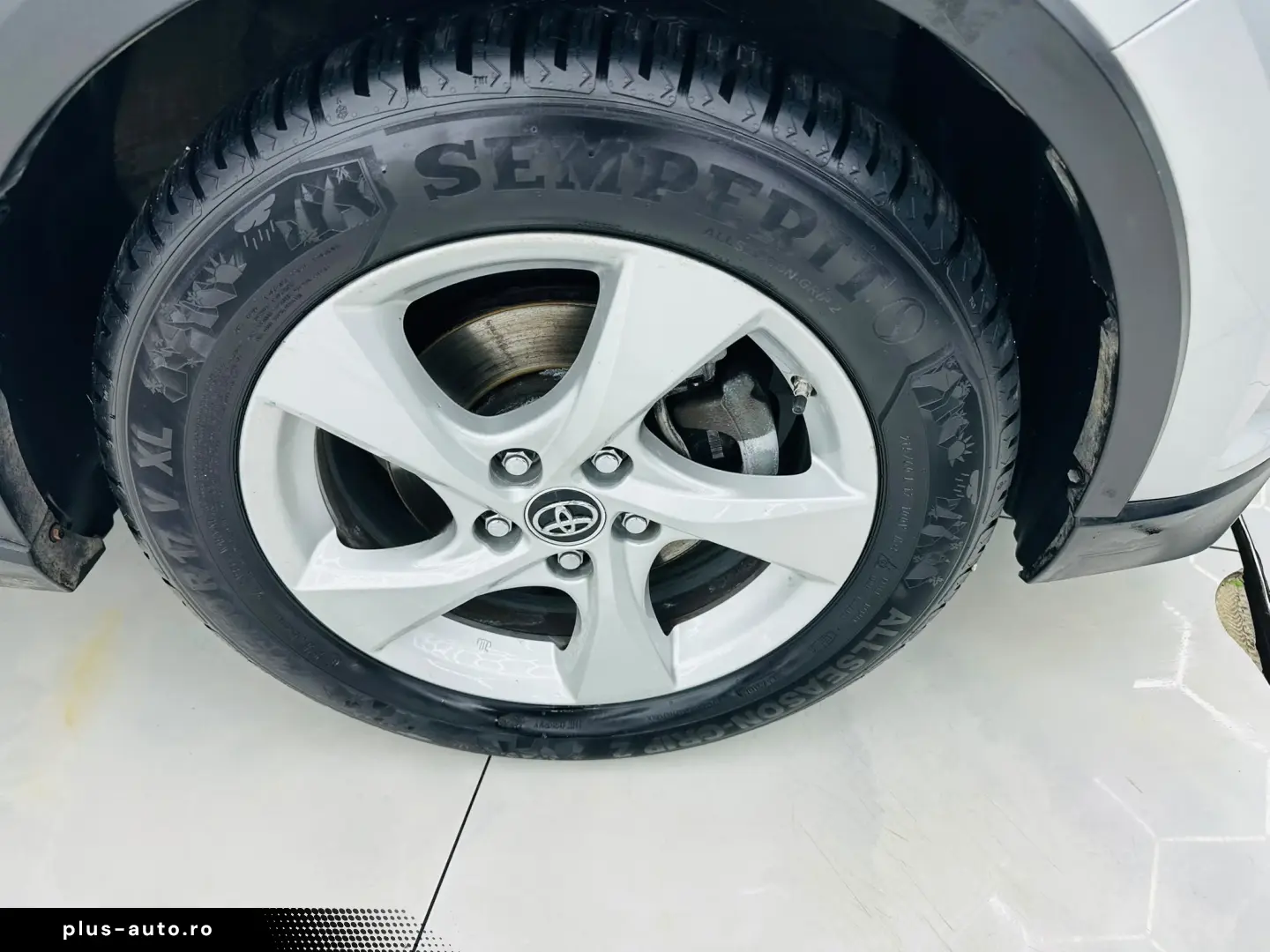TOYOTA C-HR 2017 1.8i E6 Garantie 12 Luni Rate Avans 0 Doar