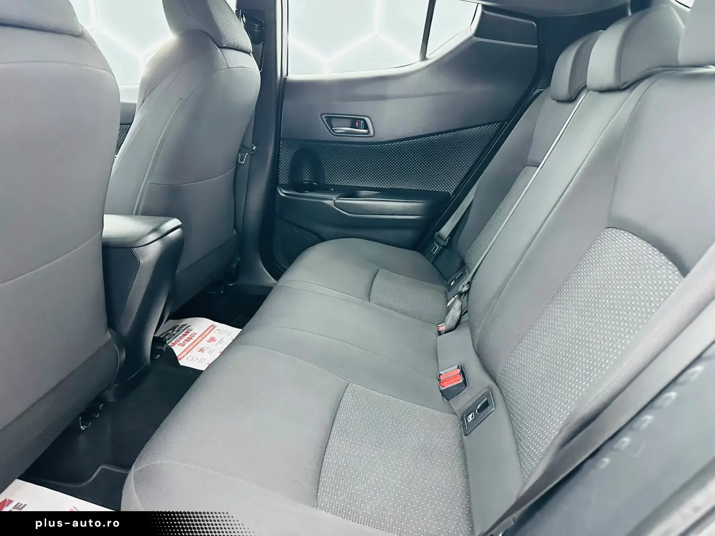 TOYOTA C-HR 2017 1.8i E6 Garantie 12 Luni Rate Avans 0 Doar