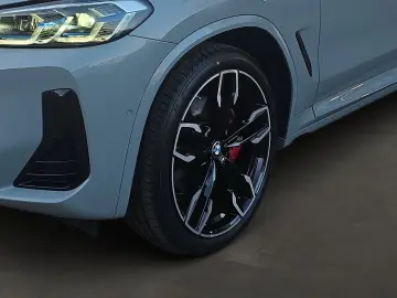 BMW X4 M40d Laser HeadUp DrivingAssist Stop&Go ParkA