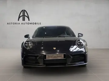 PORSCHE 992 Carrera Pano BOSE 14w SportAbgas 360 Kamera