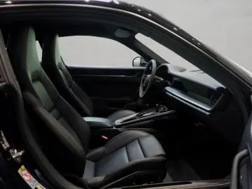 PORSCHE 992 Carrera Pano BOSE 14w SportAbgas 360 Kamera