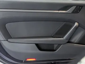 PORSCHE 992 Carrera Pano BOSE 14w SportAbgas 360 Kamera
