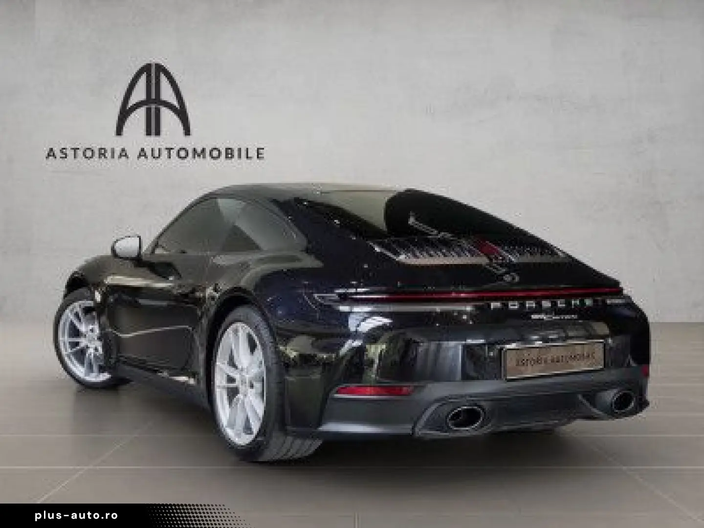 PORSCHE 992 Carrera Pano BOSE 14w SportAbgas 360 Kamera