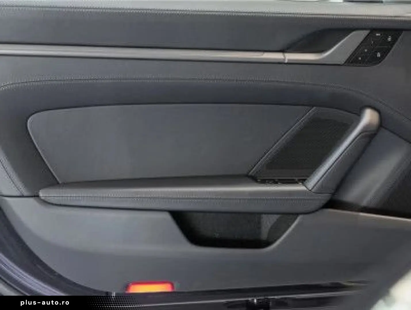 PORSCHE 992 Carrera Pano BOSE 14w SportAbgas 360 Kamera