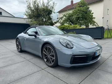 PORSCHE 992 911 Carrera Cabriolet BOSE TEMPO LEDER CAM