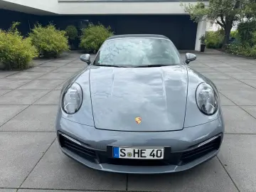 PORSCHE 992 911 Carrera Cabriolet BOSE TEMPO LEDER CAM