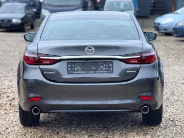 MAZDA 6 Lim. 2.5 Autom Sports-Line Plus nahe Vollausst