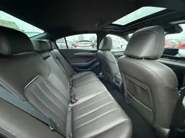 MAZDA 6 Lim. 2.5 Autom Sports-Line Plus nahe Vollausst