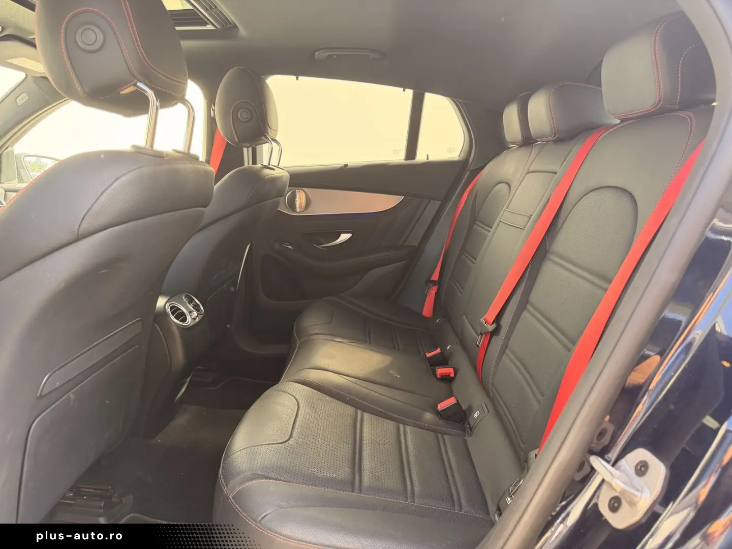 MERCEDES-BENZ GLC 220 d Coupe 4M 9G-TRONIC AMG Line Pano