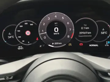 PORSCHE 992 911 Carrera Cabriolet BOSE Sitzbelüftung SHZ