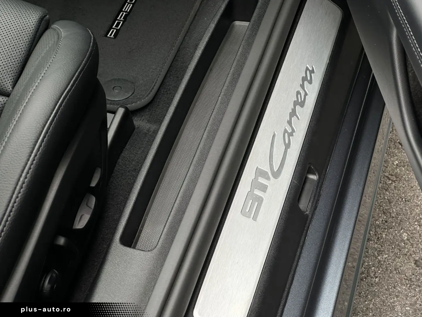 PORSCHE 992 911 Carrera Cabriolet BOSE Sitzbelüftung SHZ