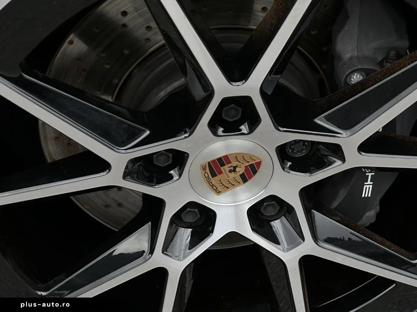 PORSCHE 992 911 Carrera Cabriolet BOSE Sitzbelüftung SHZ