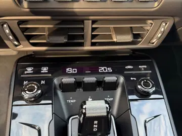 PORSCHE 992.2 CARRERA