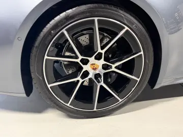 PORSCHE 992.2 CARRERA