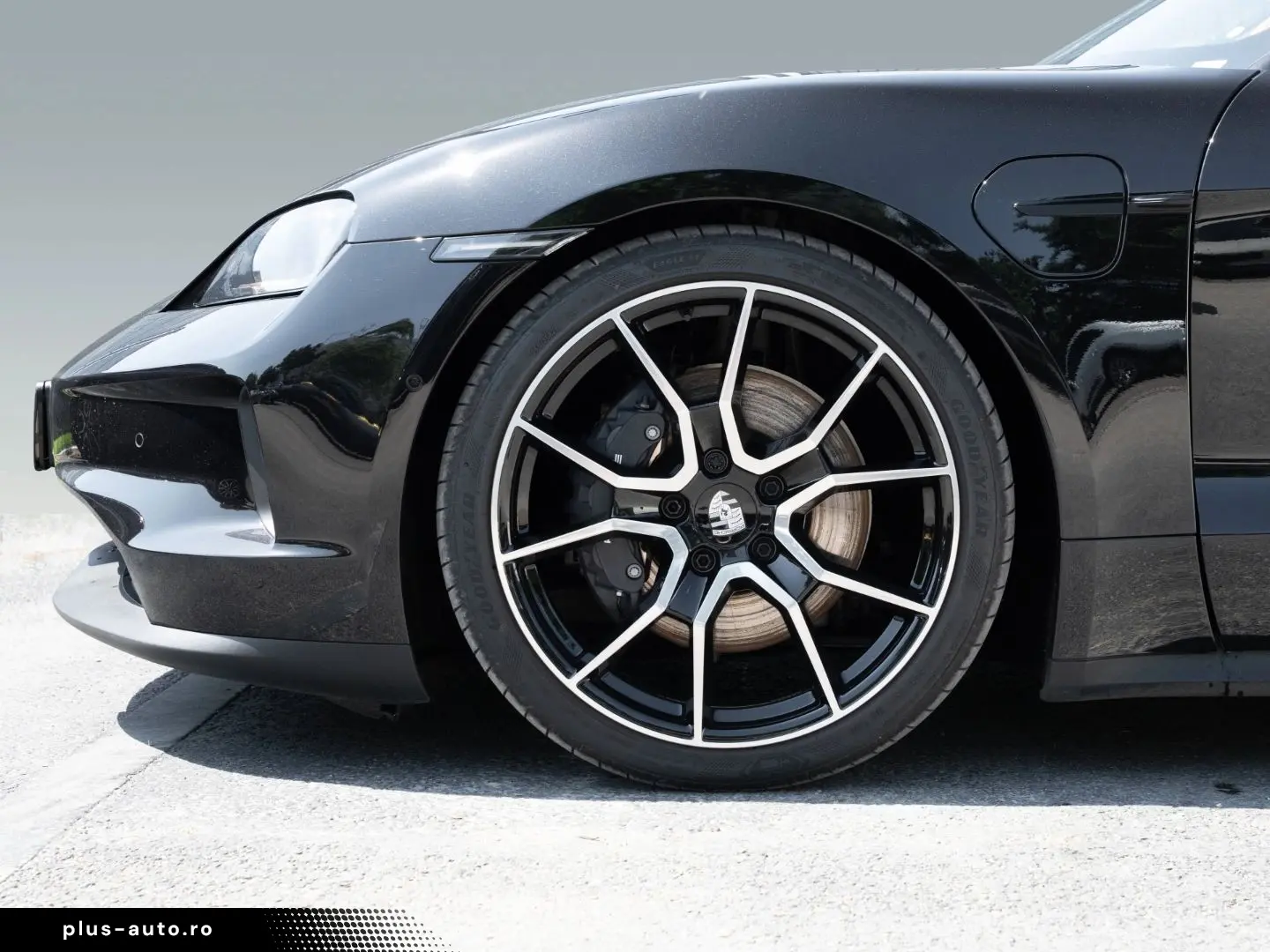 PORSCHE Taycan 4 Performancebatterie Plus Sport Chrono P