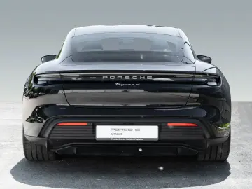 PORSCHE Taycan 4 Performancebatterie Plus Sport Chrono P
