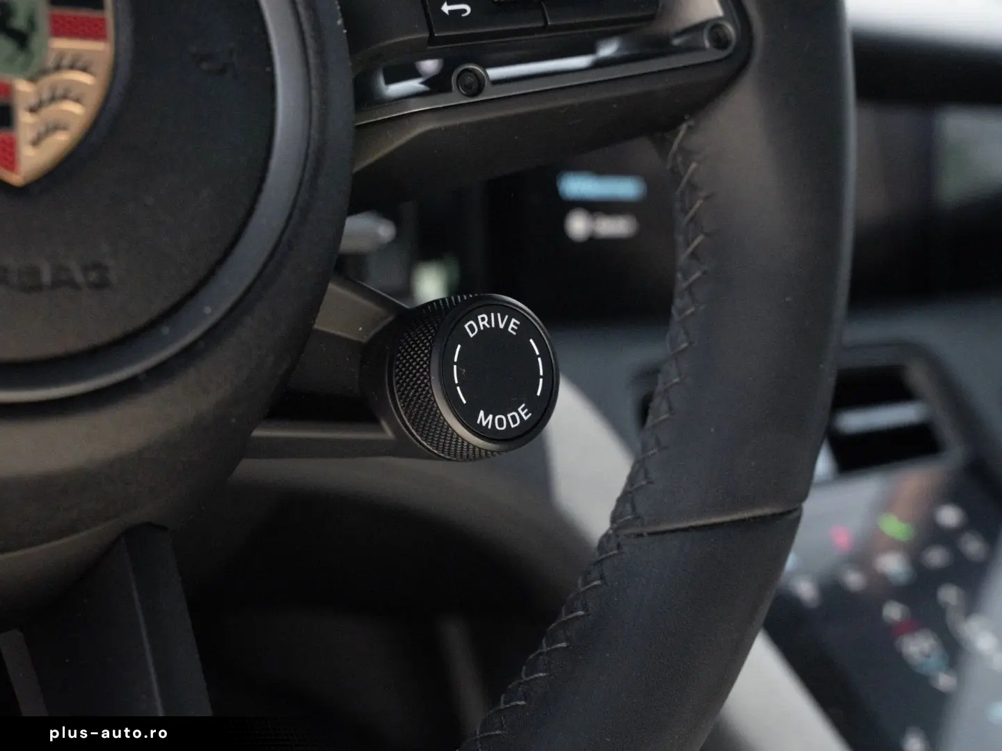 PORSCHE Taycan 4 Performancebatterie Plus Sport Chrono P