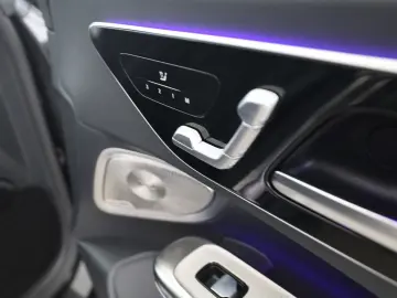 MERCEDES-BENZ CLE 300 e AMG Premium  HUD. Pano 360