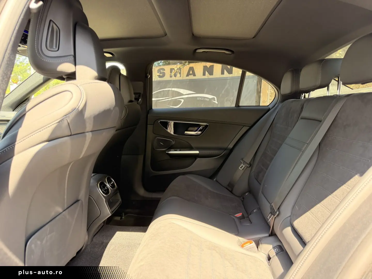 MERCEDES-BENZ C 300 4Matic 9G-TRONIC AMG   LIMO