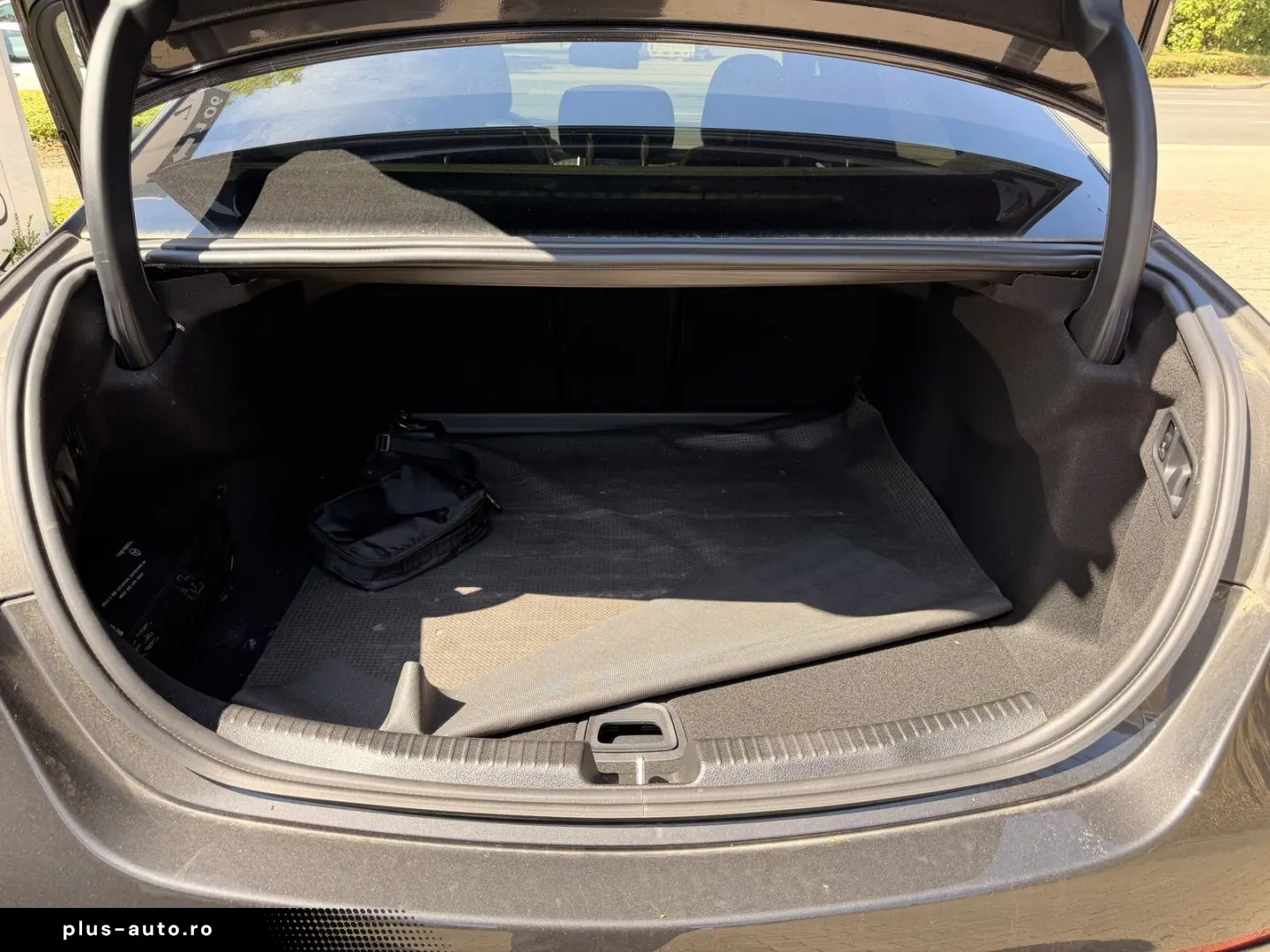 MERCEDES-BENZ C 300 4Matic 9G-TRONIC AMG   LIMO