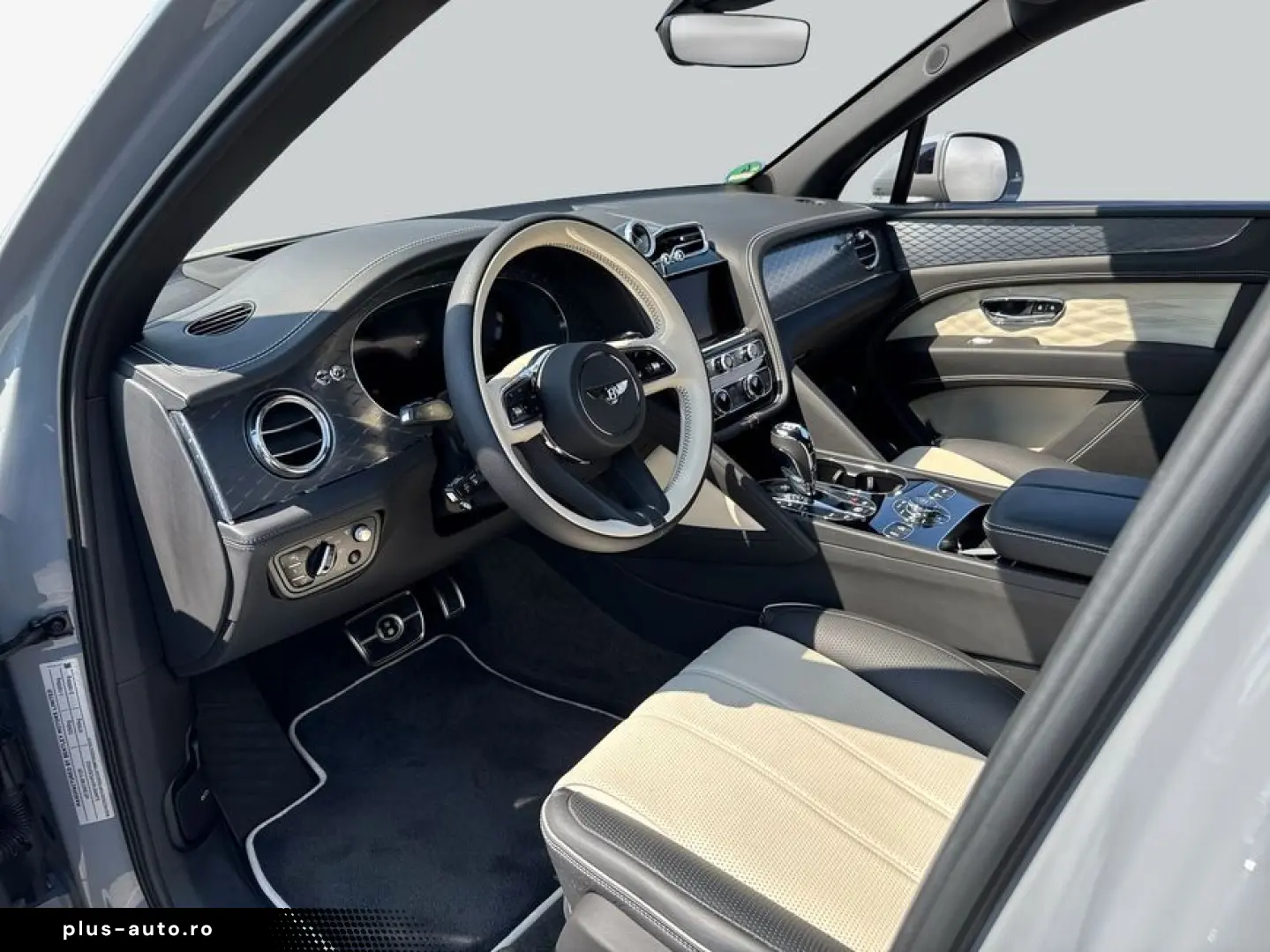 BENTLEY New Bentayga V8 Azure First Edition EWB