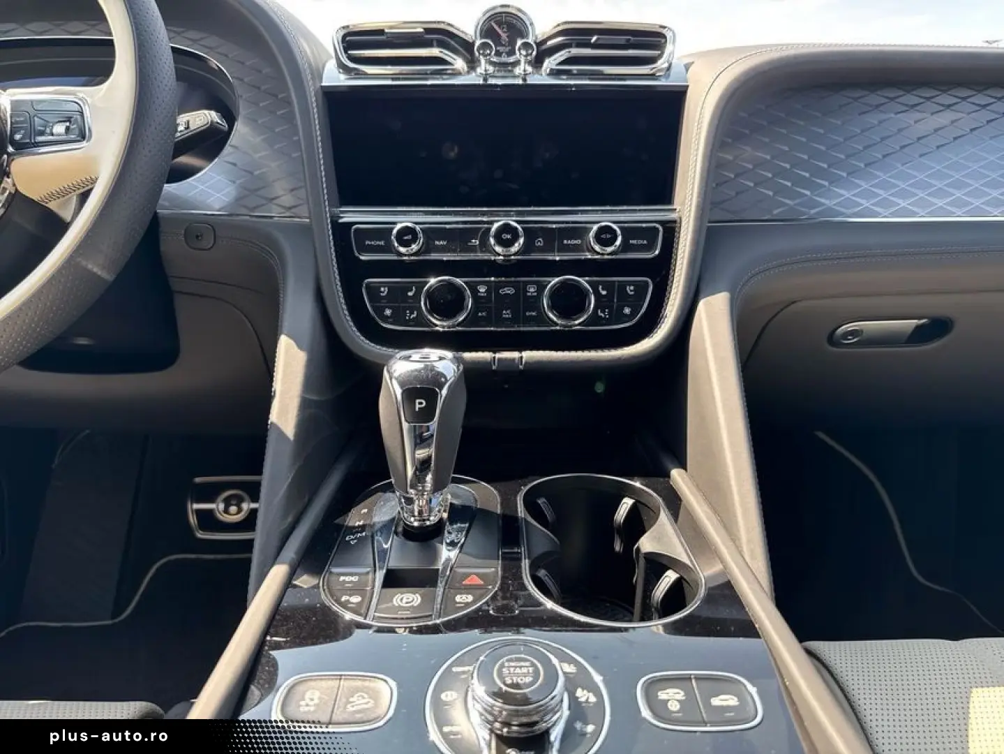 BENTLEY New Bentayga V8 Azure First Edition EWB