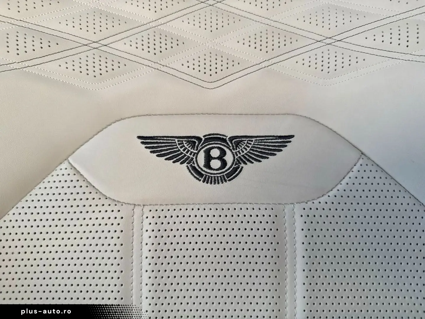 BENTLEY New Bentayga V8 Azure First Edition EWB